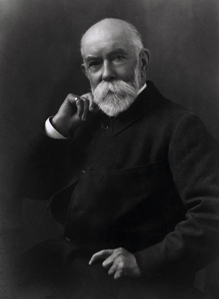 Thomas Burberry, o criador do trench coat